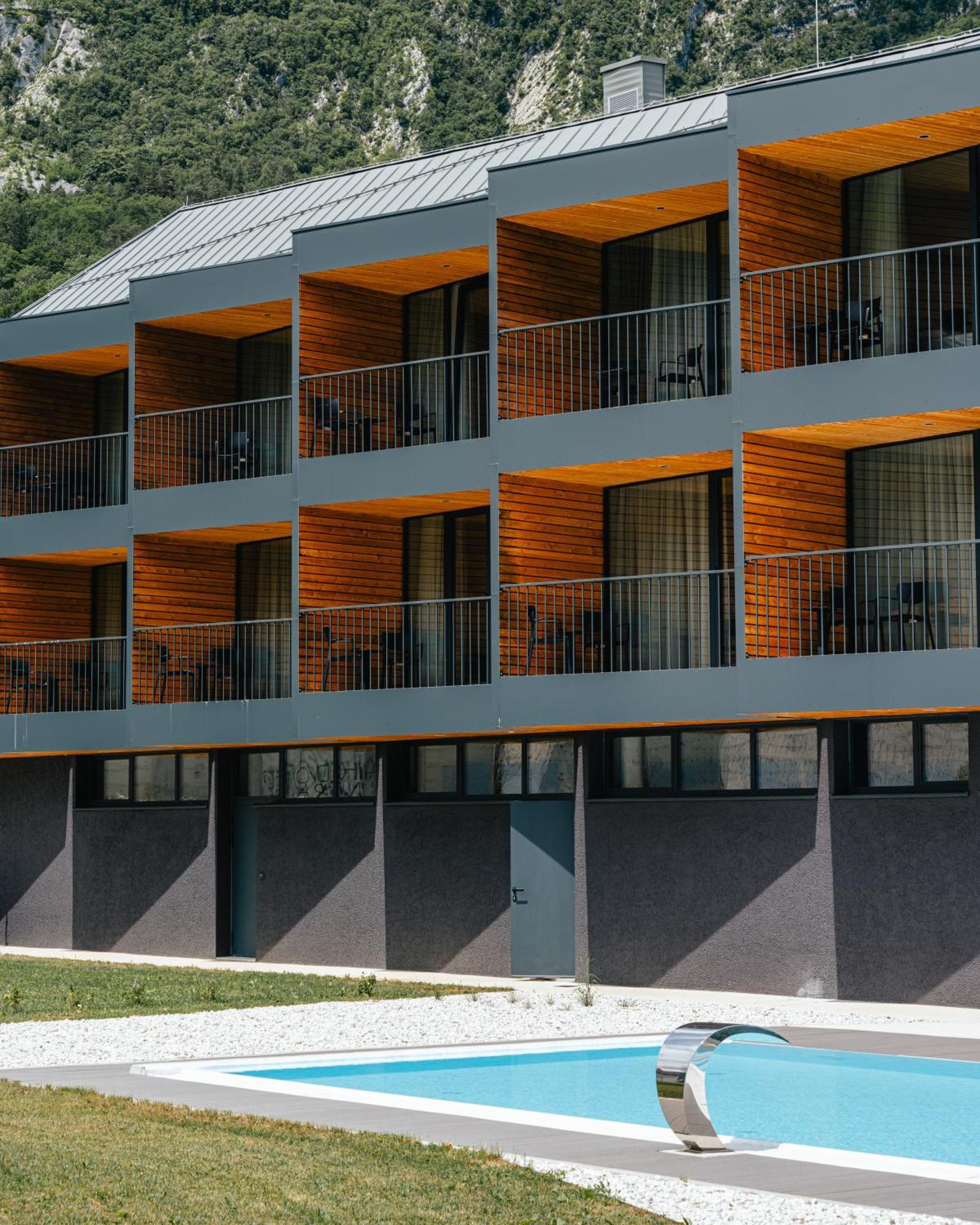 Hotel Soca Бовец Екстер'єр фото