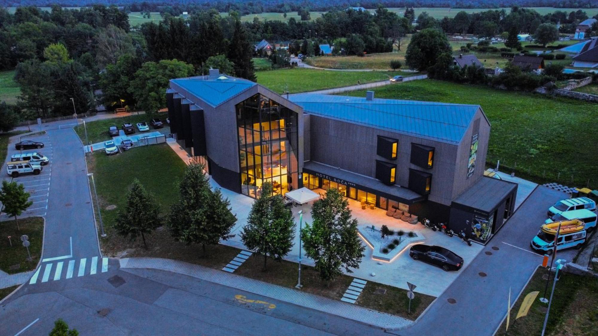 Hotel Soca Бовец Екстер'єр фото